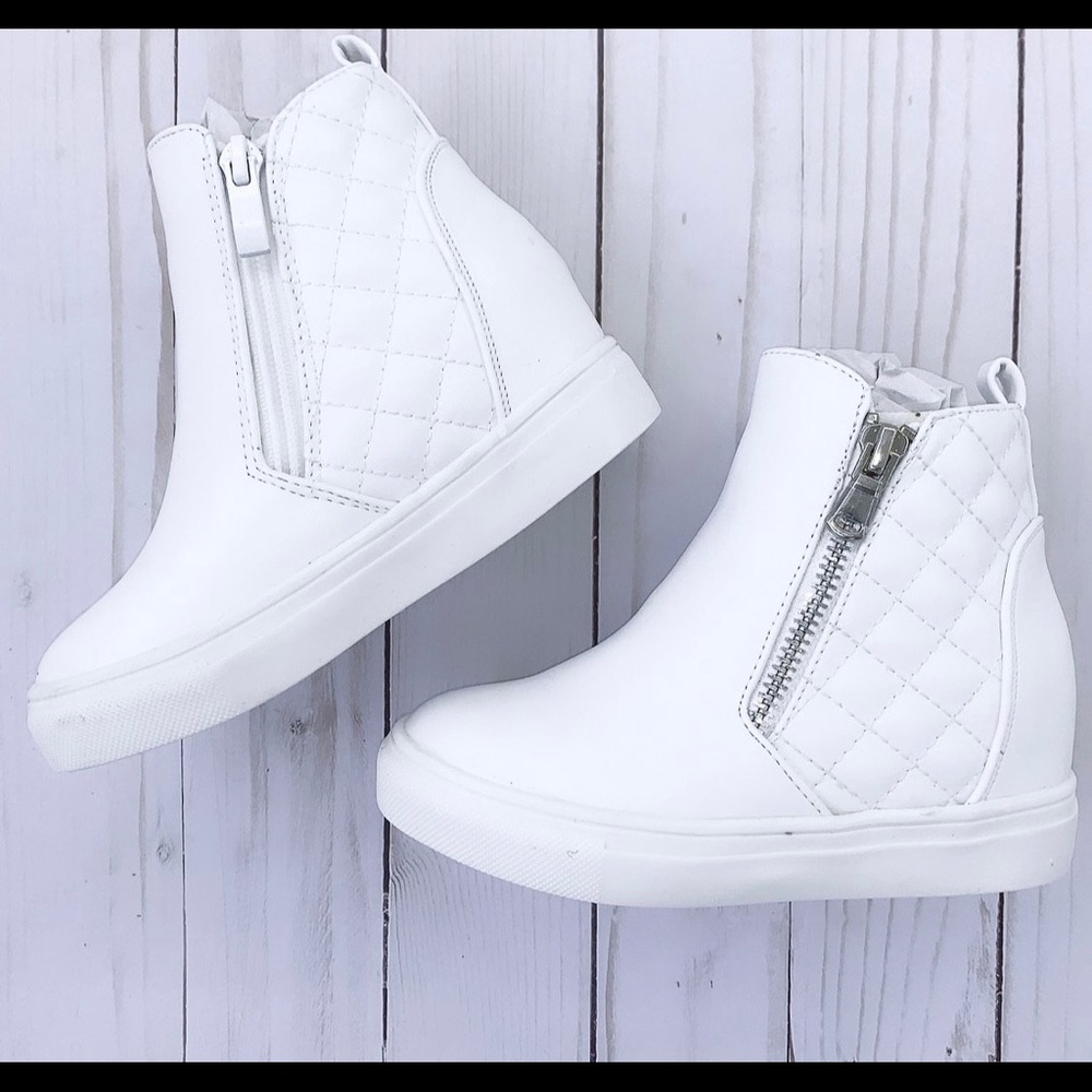 Kids wedge boot